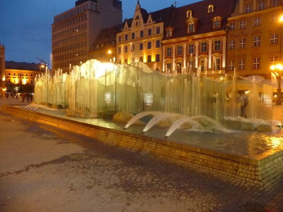 Rynek Pod Fredra Apartment Wrocław Exterior foto