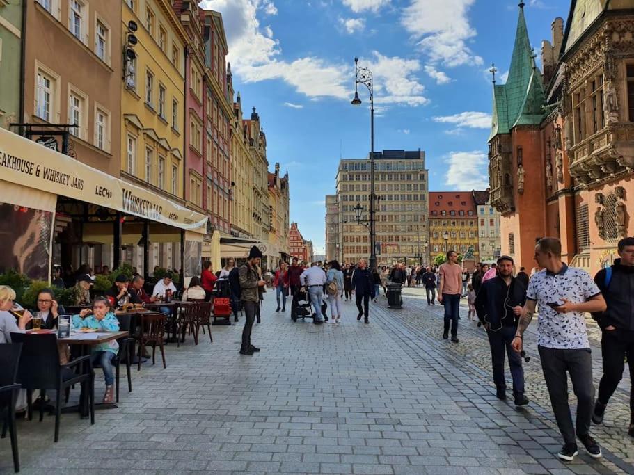 Rynek Pod Fredra Apartment Wrocław Exterior foto
